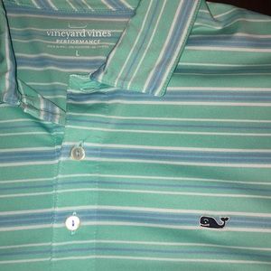 Vineyard vines collared shirt